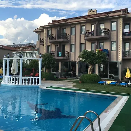 Hotel Golden Moon 3*
