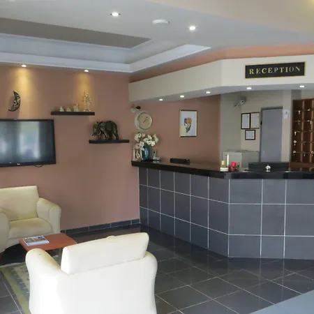 Hotel Golden Moon