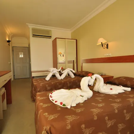 Golden Moon Hotel 3*