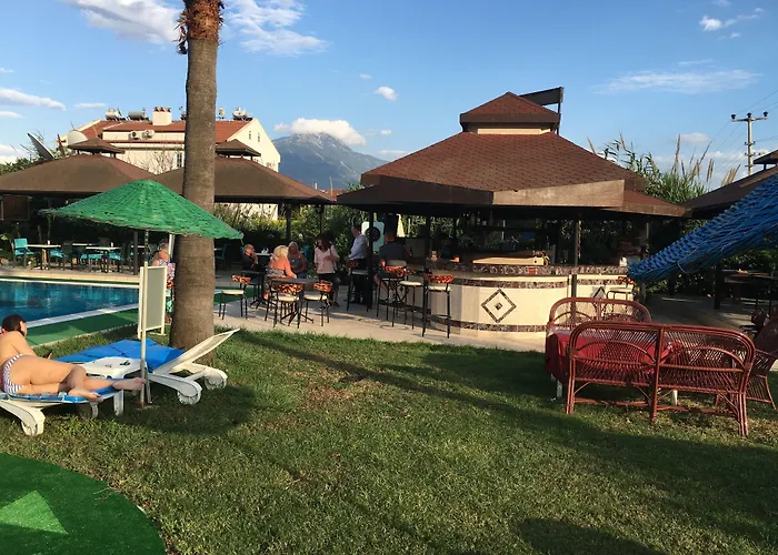 Szálloda Golden Moon 3*