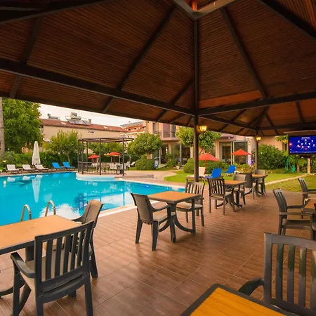 Hotel Golden Moon