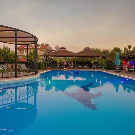 Hotel Golden Moon 3*