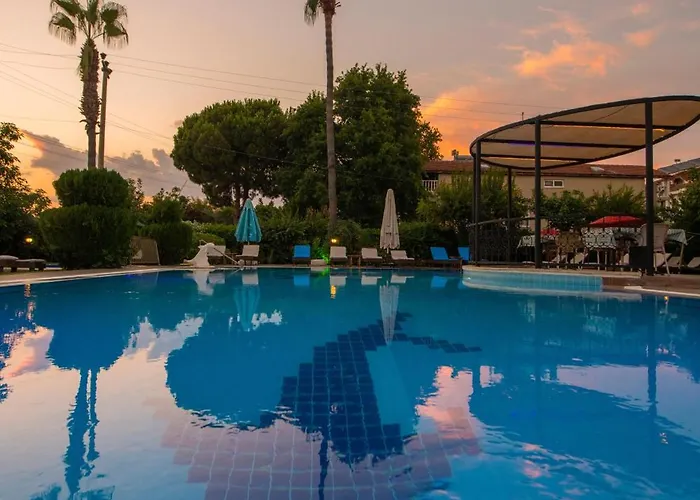 Otel Golden Moon