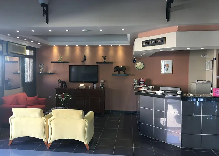 Hotel Golden Moon
