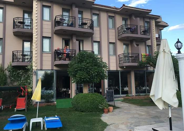 Hotel Golden Moon 3*