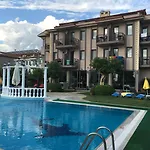 Golden Moon Hotel 3*